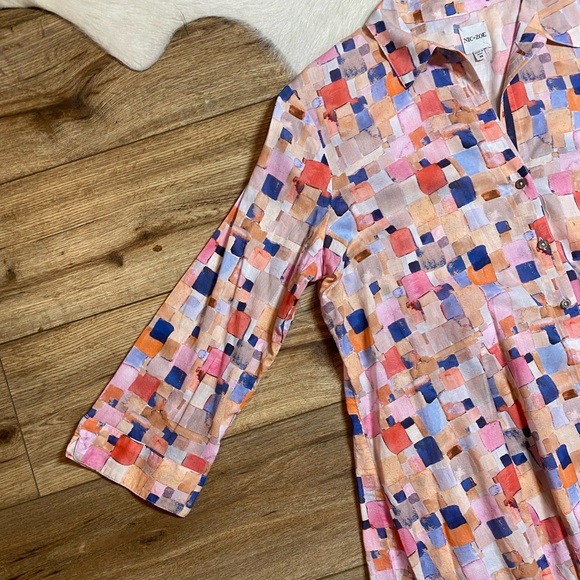 NIC+ZOE Printed Crinkle Button Front Tunic - Picture 5 of 12